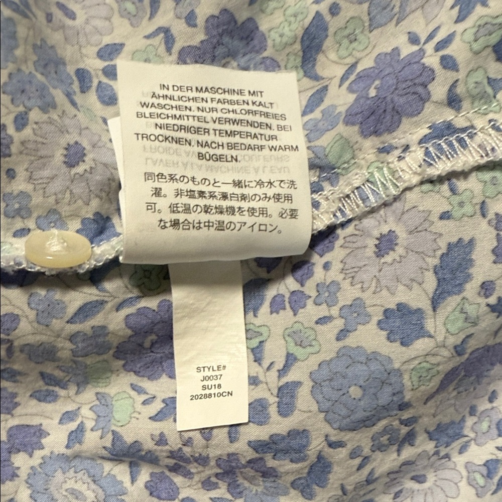 J. Crew made with  Liberty Fabric Blue Floral Women's Button Down Shirt T8 - Picture 10 of 14